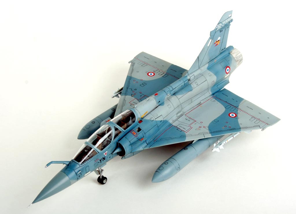 Maquette Kinetic Mirage 2000-5 – 1/48 – Avion Militaire – NEUF + Bonus