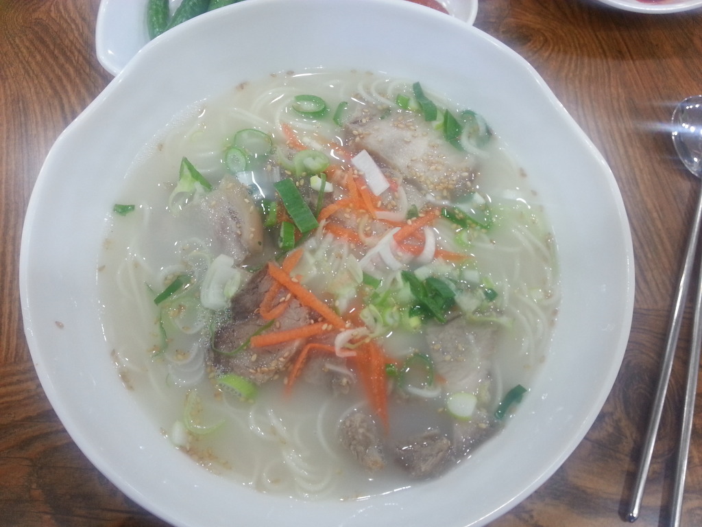 쌍둥이국수 이미지
