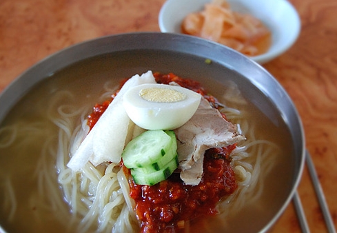 밀면 이미지
