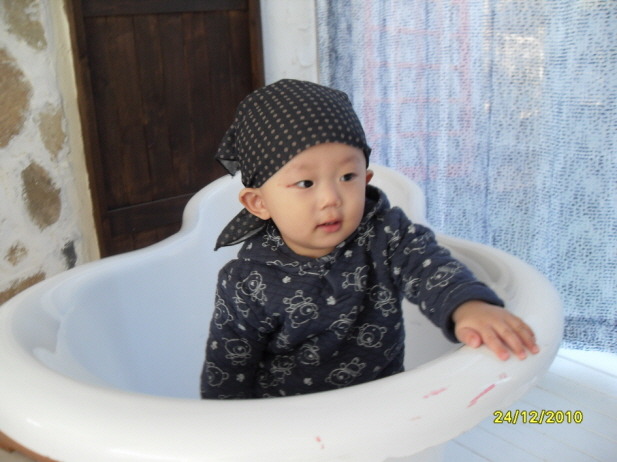 건우 이미지