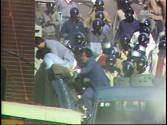 [MBC스페셜] 87년 6월 민주화 항쟁 20주년 특집다큐 '너는 살고 내가 죽었다' | 인스티즈