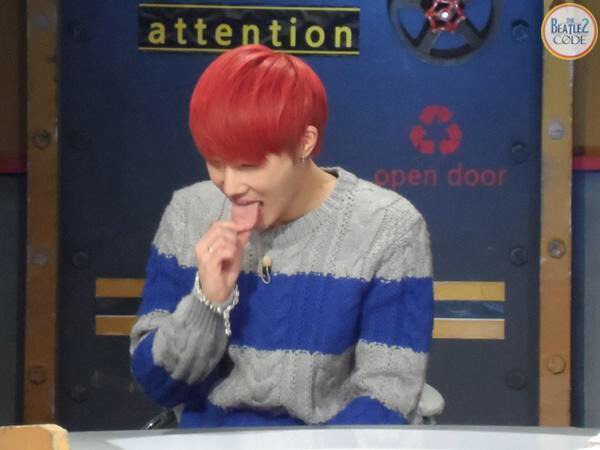 방송 도중 스팸 먹는 아이돌 | 인스티즈