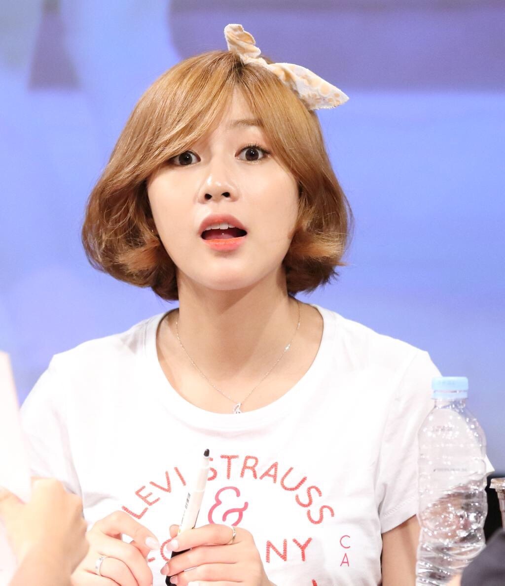 일요일엔 에이핑크 리더와 막내,jpgif | 인스티즈