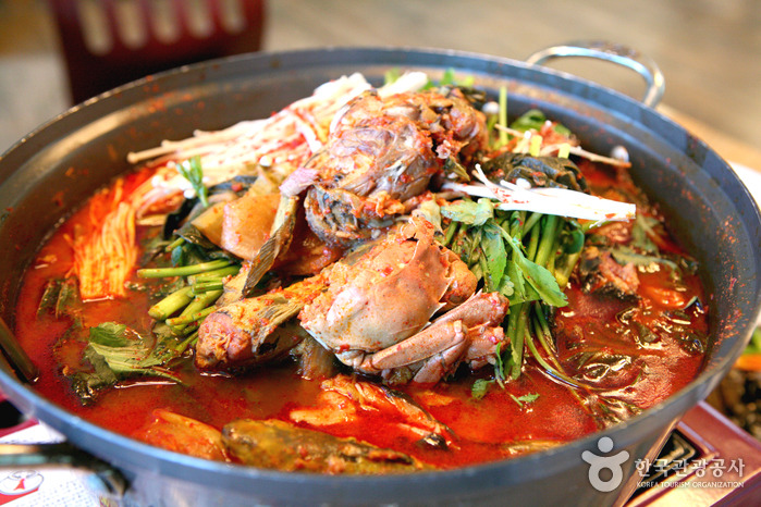 바닷가 가면 호불호 갈리는 음식 | 인스티즈