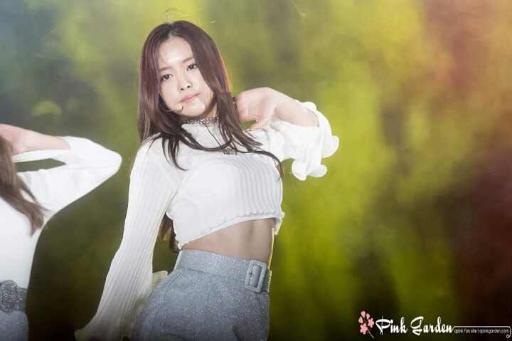 뒷태좋은 나은이 | 인스티즈