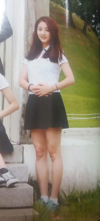 최신 여자 아이돌 데뷔 전에 찍은 졸사 | 인스티즈