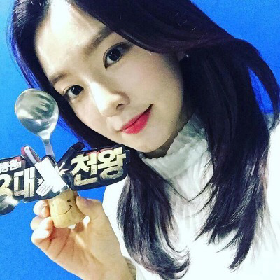 [레드벨벳] 한결같은 셀카자세 아이린 | 인스티즈