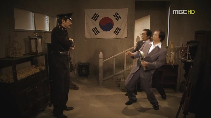 [지붕뚫고하이킥] 이순재VS정보석 친일파 논쟁.jpg | 인스티즈