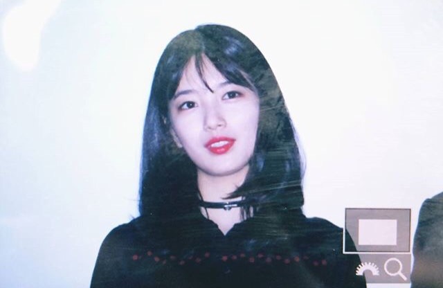 오늘자 올블랙에 레드립 수지 기사사진 프리뷰 모음 | 인스티즈