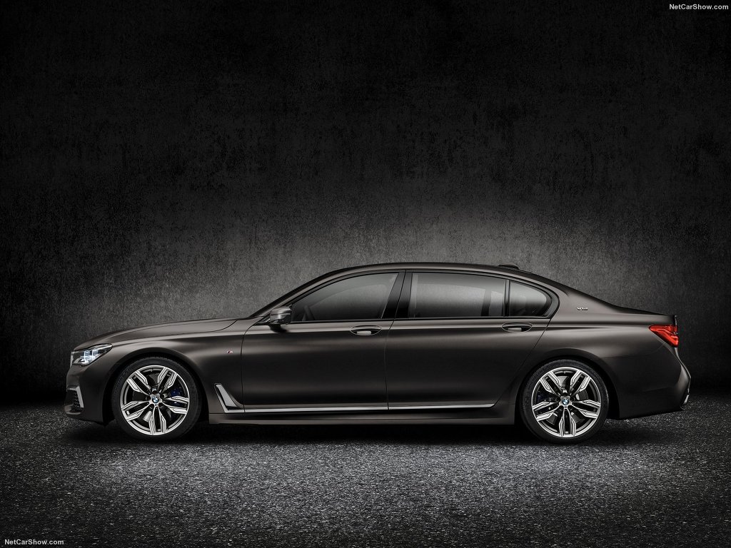 2017 BMW M760Li | 인스티즈
