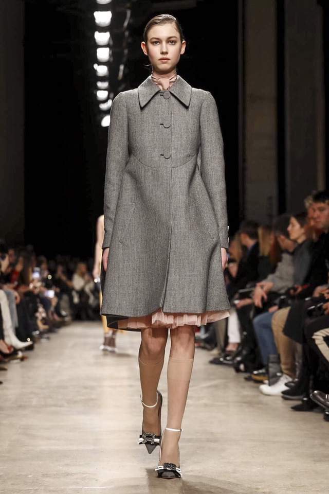 2017 F/W Rochas 컬렉션 | 인스티즈