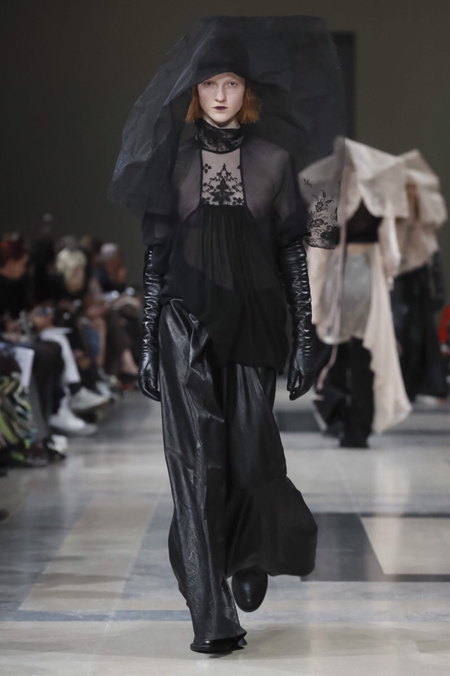 2017 F/W Ann Demeulemeester 컬렉션 | 인스티즈