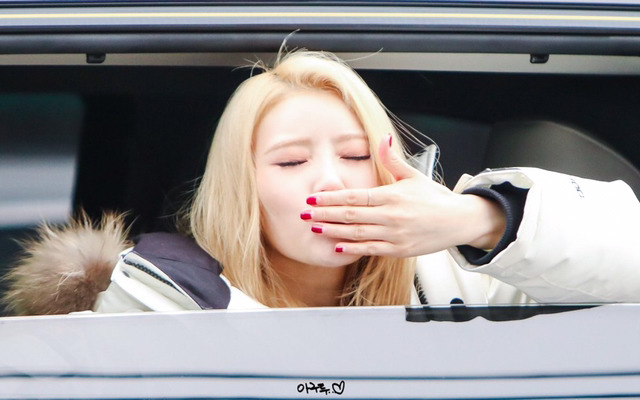 [러블리즈] 머리 하러 가는 길에 미주 | 인스티즈