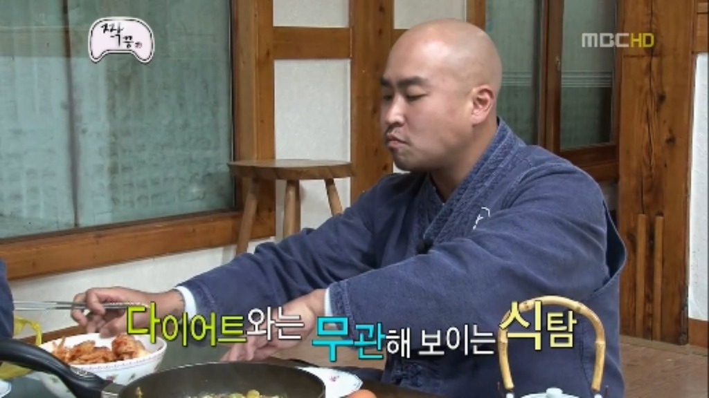 [무한도전] 우정촌에서 라면을 먹는 3남자 jpg | 인스티즈