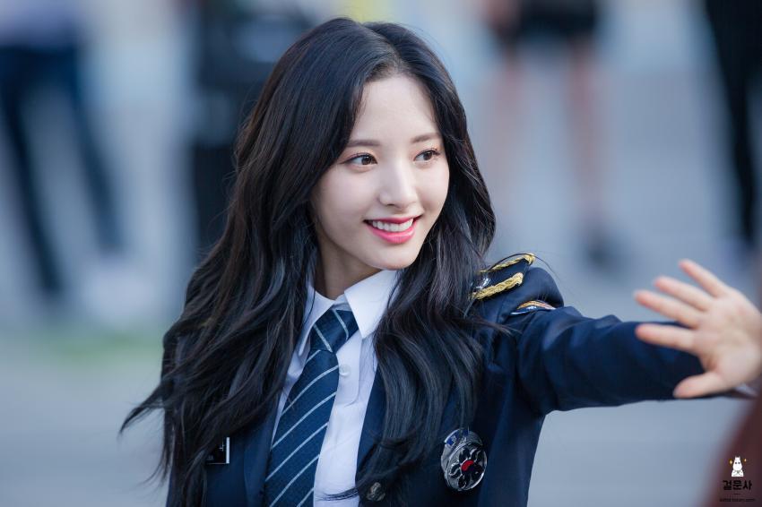 경찰복 입은 우주소녀 보나 | 인스티즈