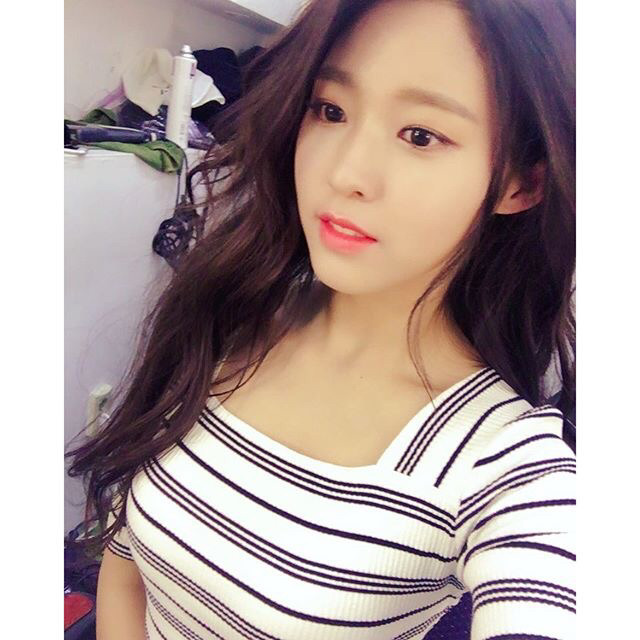 오랜만이에요! 1일 1설현 | 인스티즈