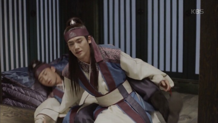 [화랑] 잘생긴 애들 5명 한 방에 넣어두면 생기는 일.jpg (feat.곱하기!) | 인스티즈