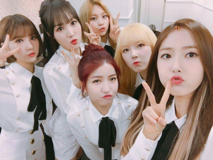 오늘자 여자친구 | 인스티즈