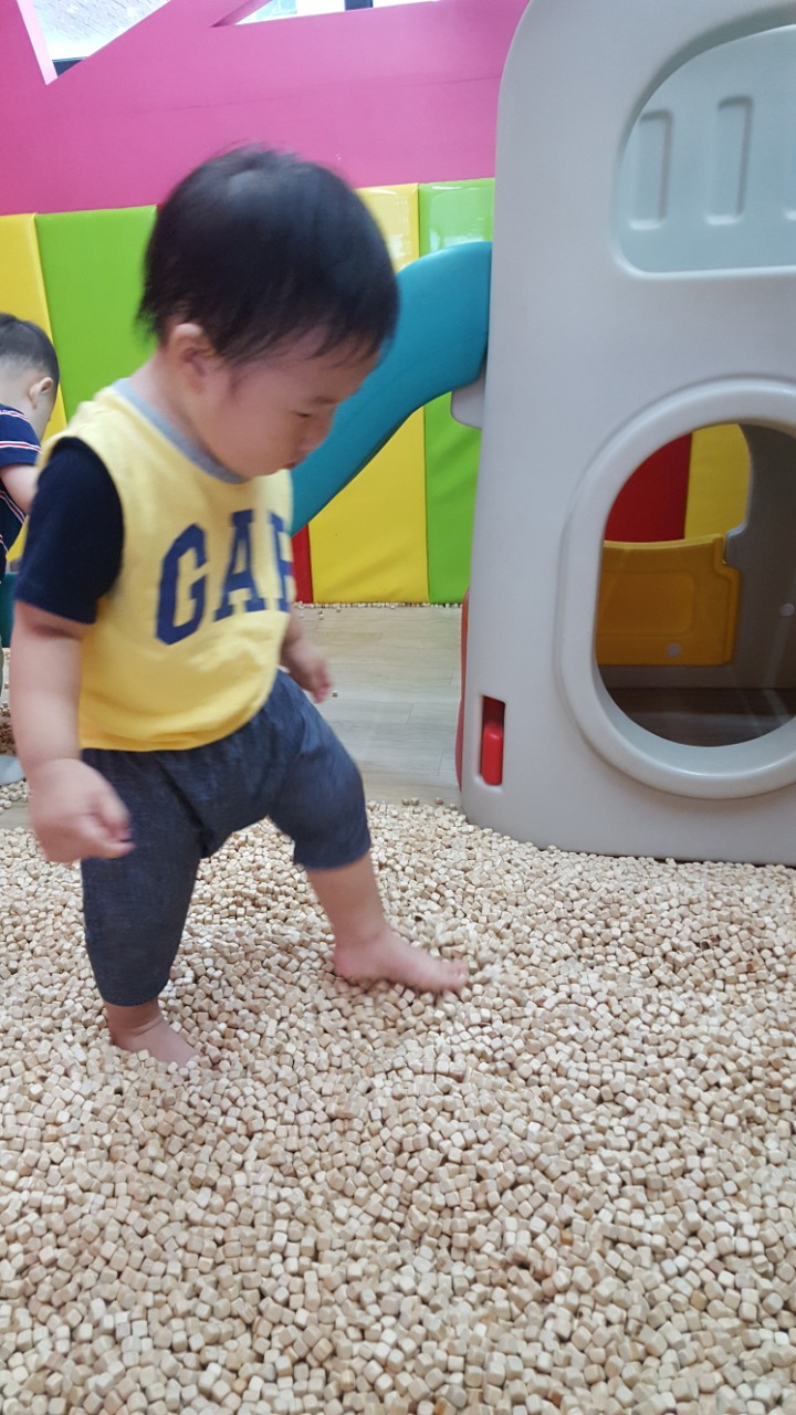 점핑빌리지 이미지