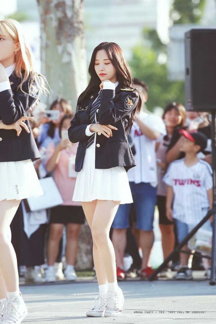경찰 제복 입은 우주소녀 보나 | 인스티즈