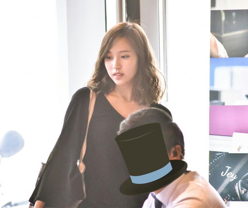 [트와이스] 오늘 엠카운트다운 트와이스 출근 사진들.jpg | 인스티즈