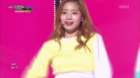 [twice] 오늘자 트와이스 급식단 움짤.gif | 인스티즈