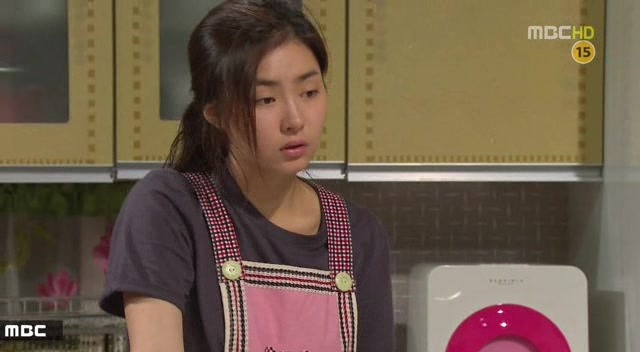 [지붕킥] 샌드위치 많이 먹기 대회에 참가한 세경 | 인스티즈