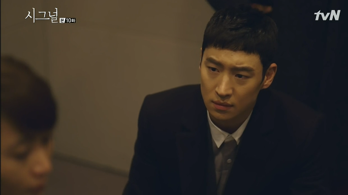 [시그널] 완전 상반되었던 살해납치후 공포에떠는 차수현을 대하는 이재한 vs 박해영 방법차이 | 인스티즈