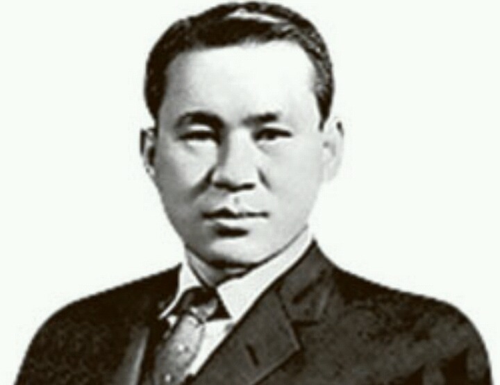 안그래도 이상한 사람인 자들을 더욱 이상한 사람로 만들었던 정권 | 인스티즈