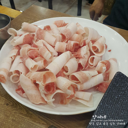 고기 먹고 가세요 삼겹살 | 인스티즈