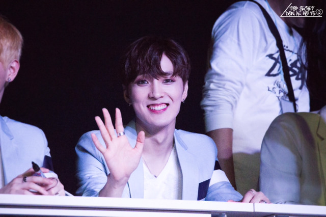 아인투 이미지