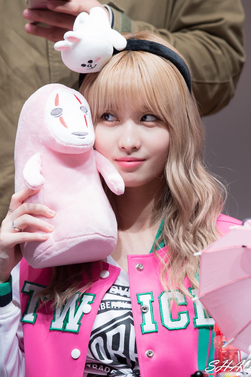 트와이스 짱덕 담당 모모 | 인스티즈