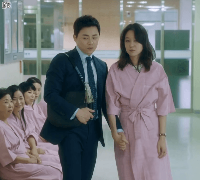[질투의화신] 표나리 가방지킴이.gif | 인스티즈