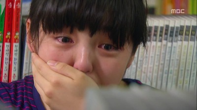 [여왕의교실] 친구에게 배신당한게 오해인걸 알고 난 후에 서신애(은따역할) 죄책감 표정 연기 *연기진짜잘함/약스압 | 인스티즈