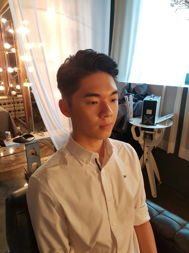 버스커헤어 이미지