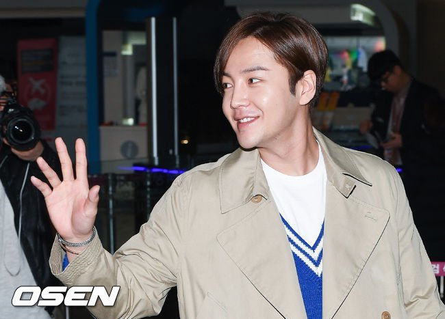 오늘자 장근석 | 인스티즈