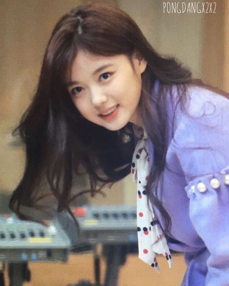 간만에 다시보는 김유정 사랑니뽑고 얼굴 부었던 사진. jpg | 인스티즈