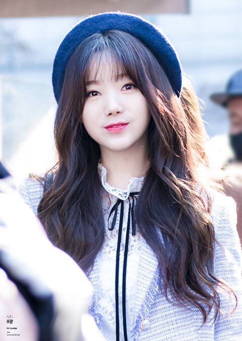 [러블리즈] 밥도 먹고 난로가에 앉으니 자연스레 졸음이 쏟아져서 케이 | 인스티즈