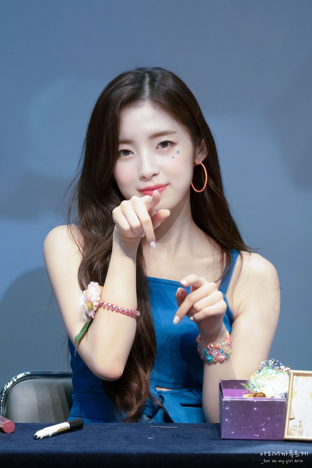 최예원 a.k.a 오마이걸 아린.jpgif | 인스티즈
