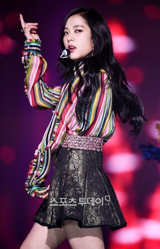 블랙핑크 지수 섹시한 모습 | 인스티즈