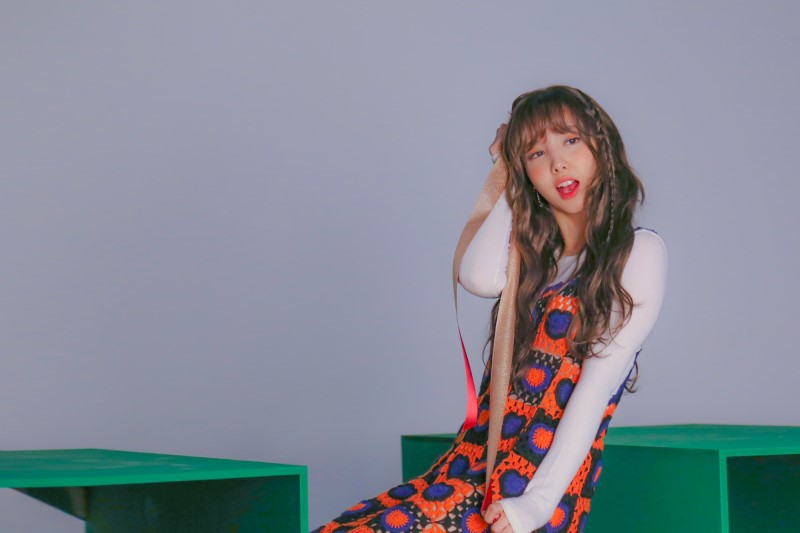 트와이스 리패키지 앨범 재킷 촬영 비하인드 사진 | 인스티즈