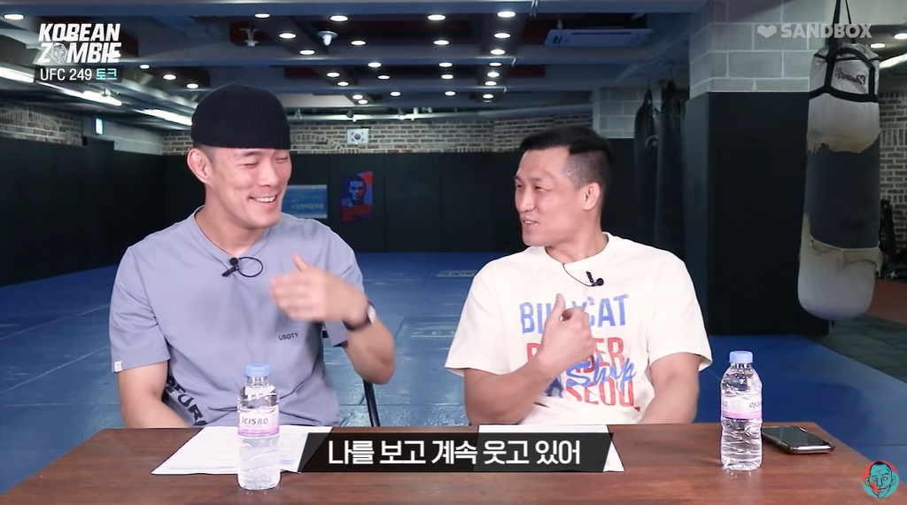 정찬성이 병상에 있을 때 선뜻 환한 미소를 보낸 UFC 파이터.jpg | 인스티즈