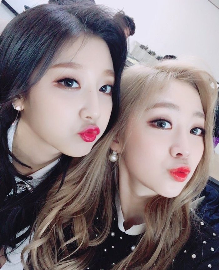 언니한테 뜻밖의 디스 시전하는 러블리즈 막내.gif | 인스티즈