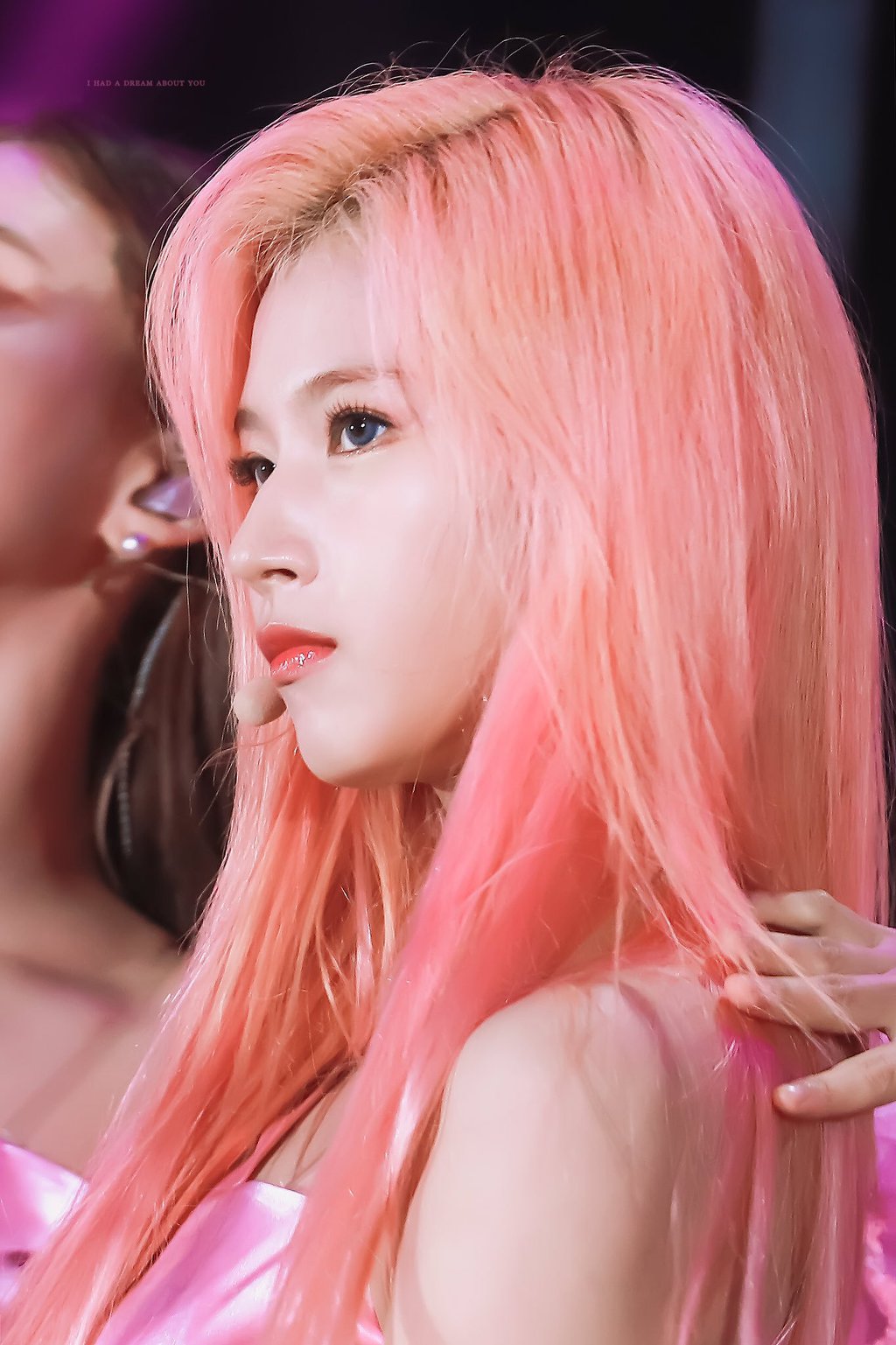 오늘이 생일인 트와이스 사나.jpgif (335장) | 인스티즈