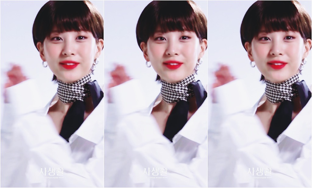 992458365F5BFC500D789C