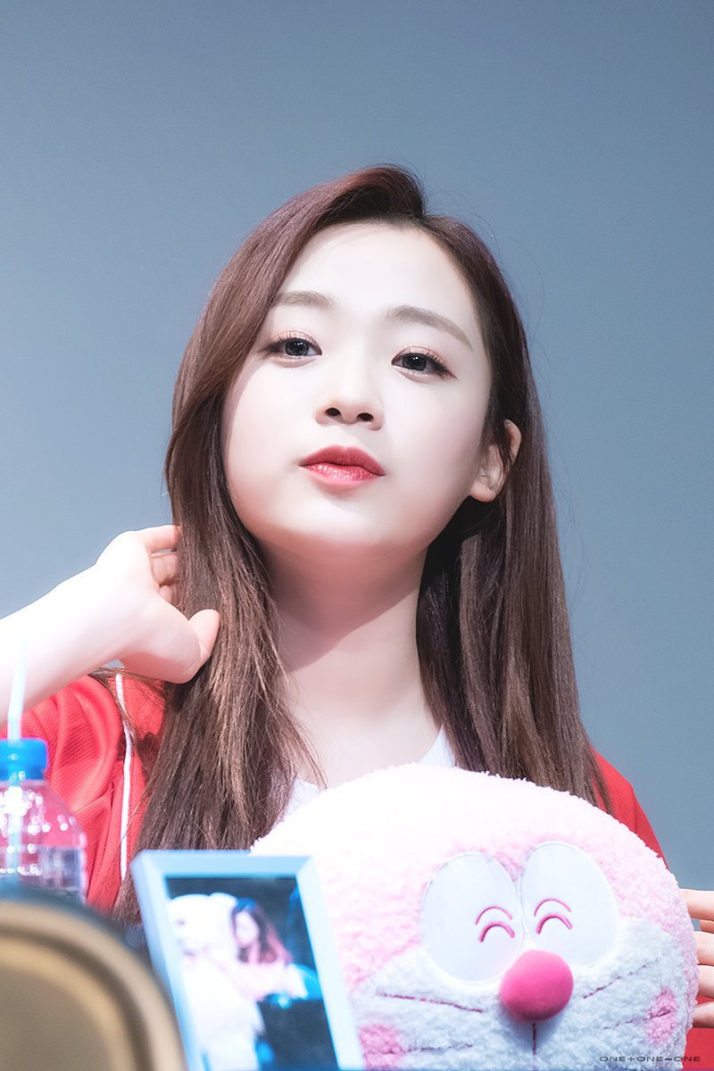 에이프릴의 막냉이 진솔이.jpg | 인스티즈