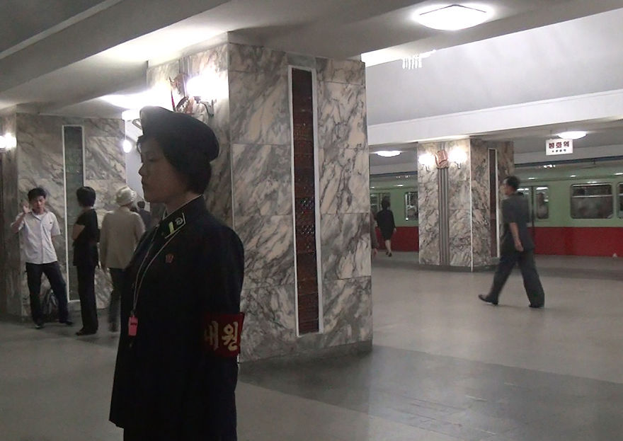 북한 평양 지하철 | 인스티즈