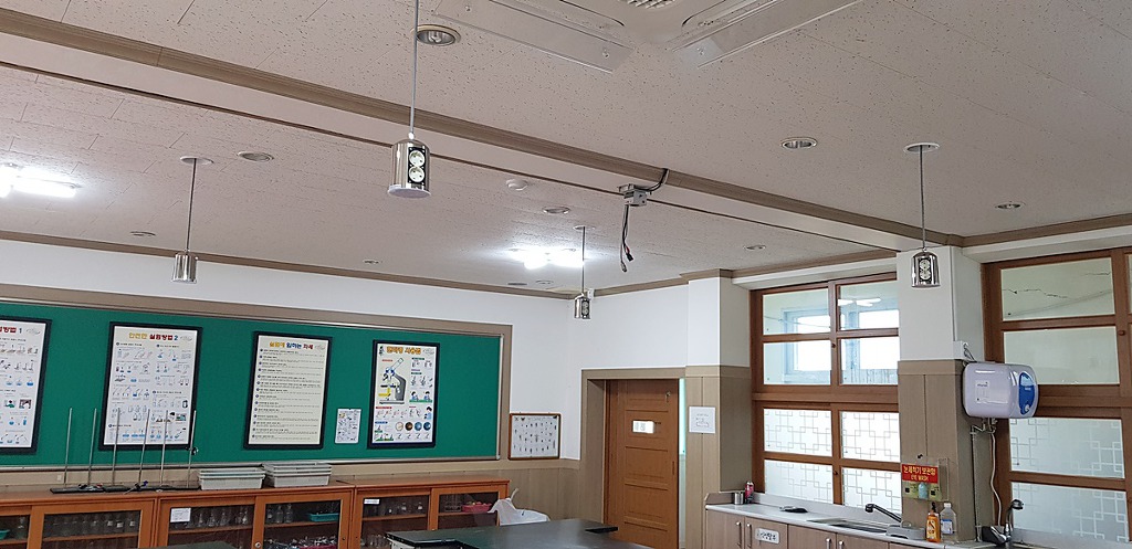 용봉초등학교 이미지