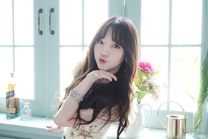 [러블리즈] 졸업하기 위해서는 보고서를 써야해서 케이 | 인스티즈