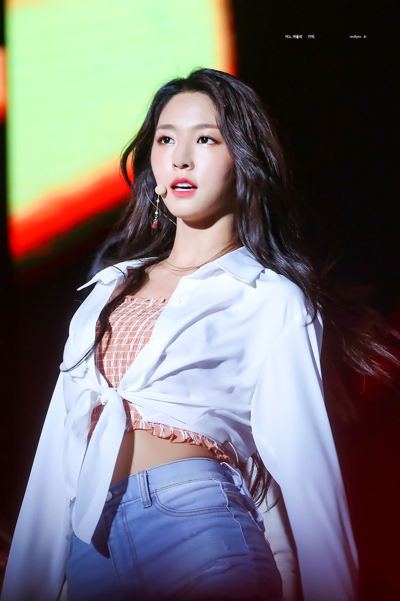 미모 는 18시즌 설현이.jpgif | 인스티즈